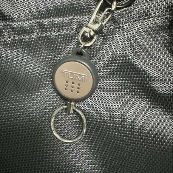 TUMI Ballistic Nylon & Leather Expandable Laptop Messenger Travel Bag. EUC - Picture 11 of 12